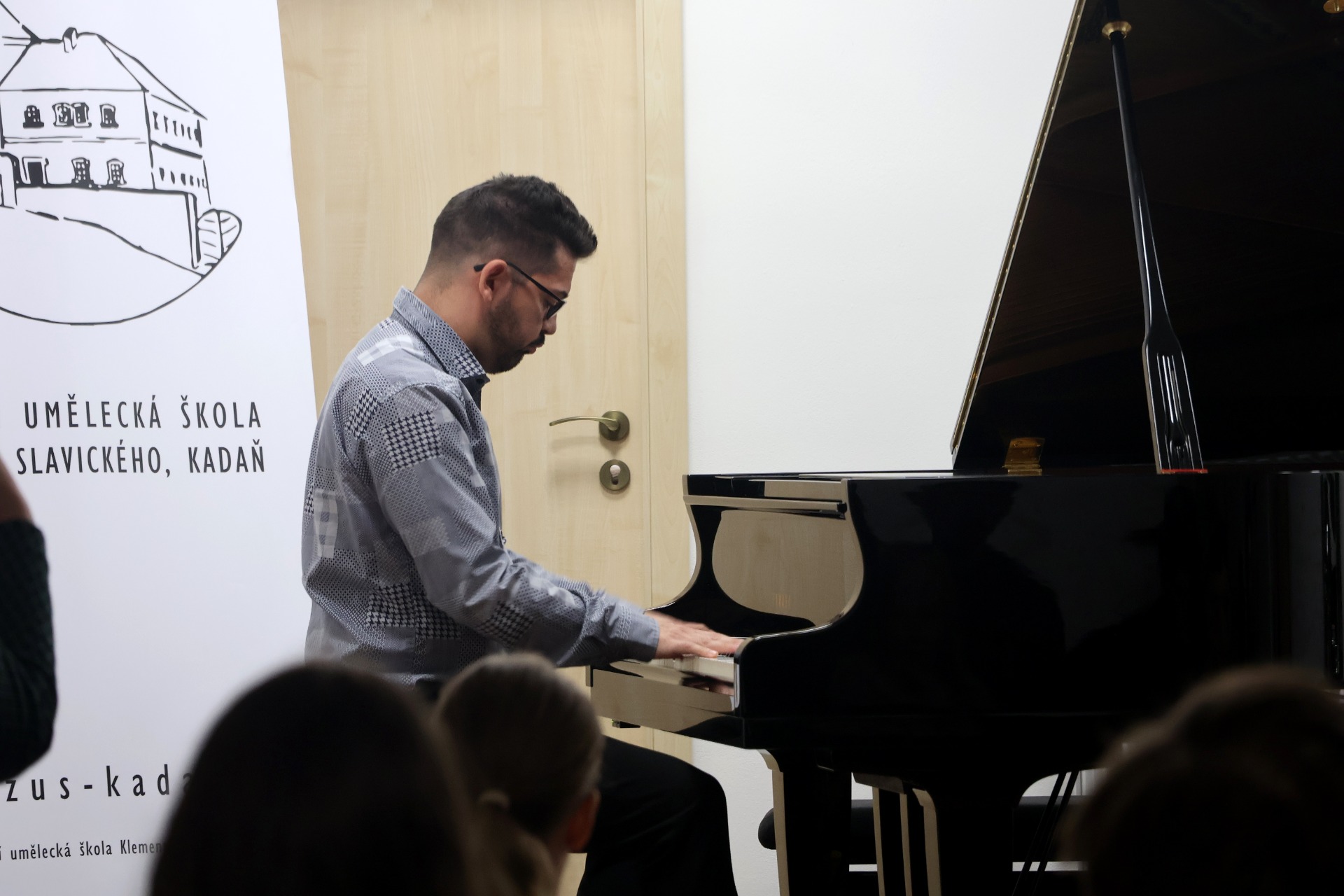 Koloman Zachar - Segej Rachmaninov: Hudební okamžik